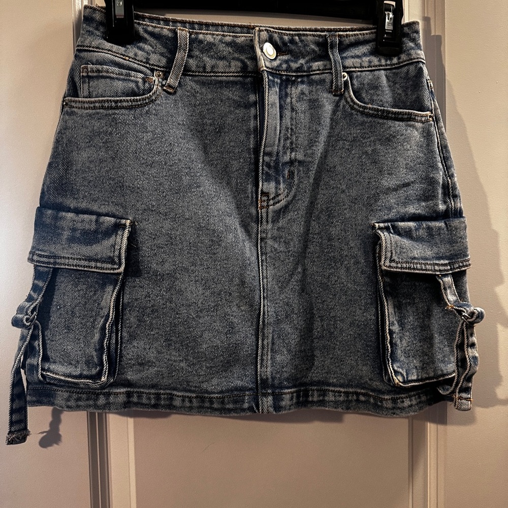 SO Denim Cargo Mini Skirt Women Size 3 Blue Jean Utility Pockets NEW